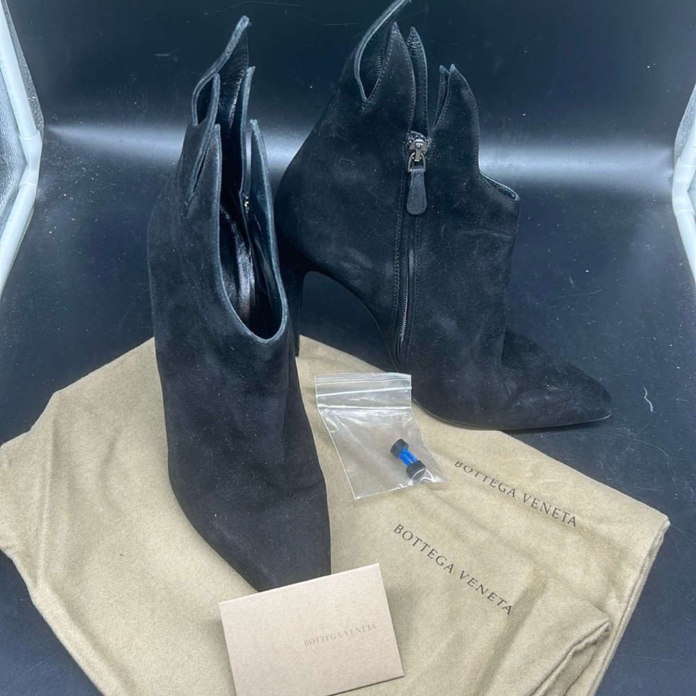 Bottega Suede Booties Sz 38.5